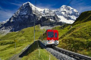 7-Day Swiss Alps Adventure: Jungfrau Region & Matterhorn